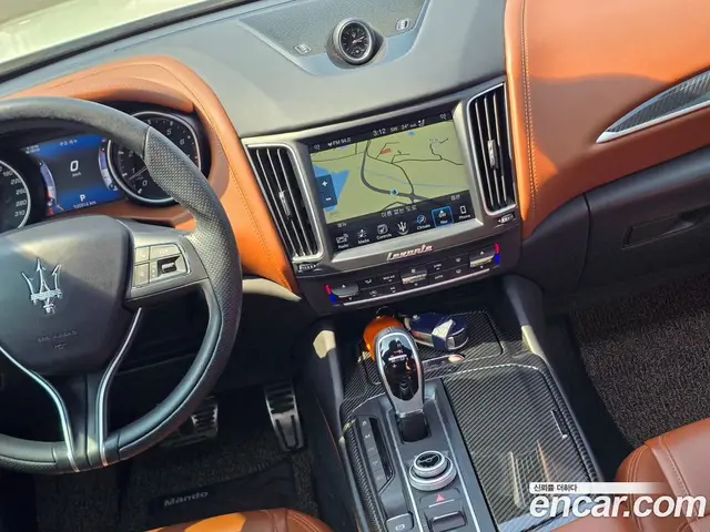 Maserati Levante 2017 3.0 автомат (гидро), миниатюра 12