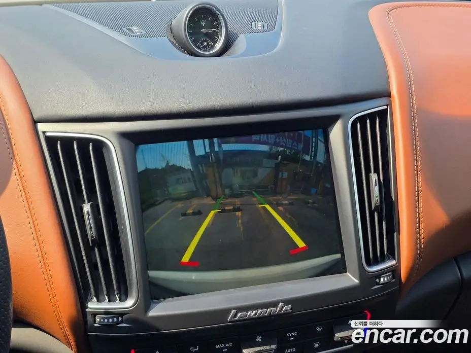 Maserati Levante 2017 3.0 автомат (гидро), фото 14 Maserati Levante 2017 3.0 автомат (гидро), фото 14