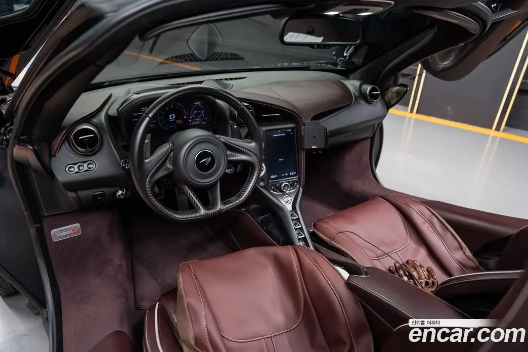 McLaren 720S 2019 4.0 автомат (гидро), фото 6 McLaren 720S 2019 4.0 автомат (гидро), фото 6