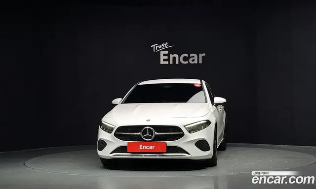 Mercedes-Benz A-Class 2024 2.0 автомат (гидро), миниатюра 3 Mercedes-Benz A-Class 2024 2.0 автомат (гидро), миниатюра 3