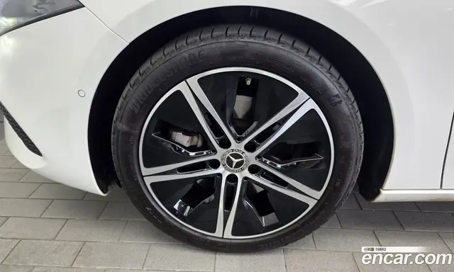 Mercedes-Benz A-Class 2024 2.0 автомат (гидро), миниатюра 5 Mercedes-Benz A-Class 2024 2.0 автомат (гидро), миниатюра 5