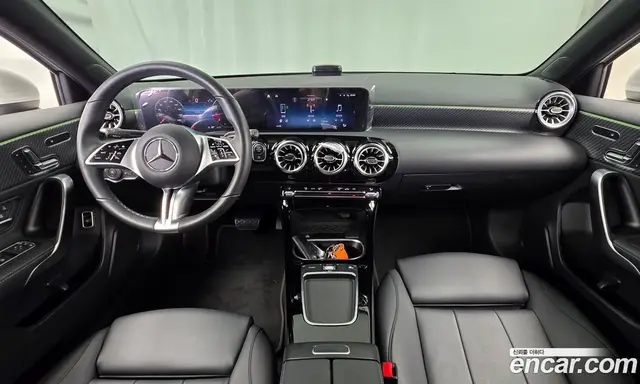 Mercedes-Benz A-Class 2024 2.0 автомат (гидро), миниатюра 10 Mercedes-Benz A-Class 2024 2.0 автомат (гидро), миниатюра 10