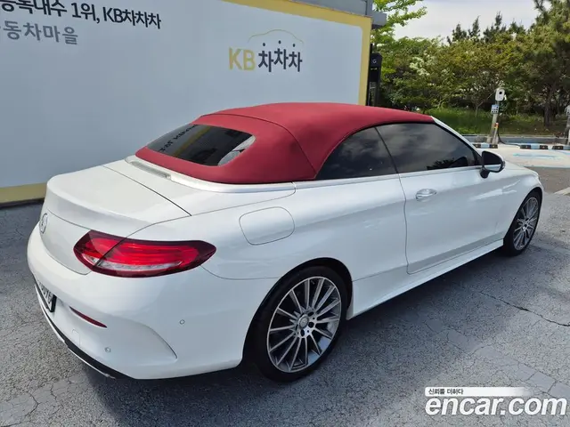 Mercedes-Benz C-Class 2017 2.0 автомат (гидро), миниатюра 6 Mercedes-Benz C-Class 2017 2.0 автомат (гидро), миниатюра 6