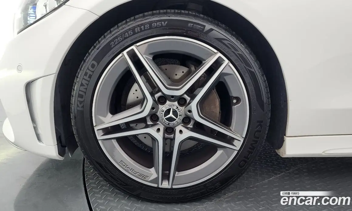 Mercedes-Benz C-Class 2020 2.0 автомат (гидро), фото 5