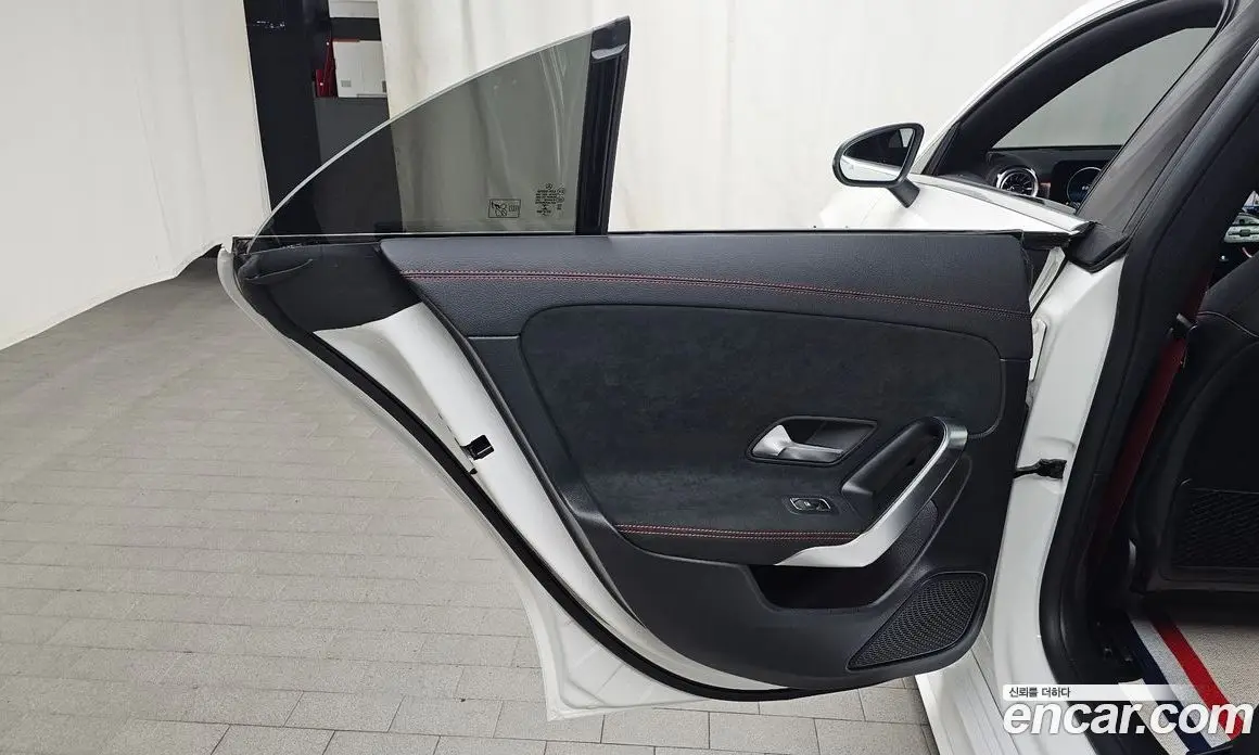 Mercedes-Benz CLA-Class 2021 2.0 автомат (гидро), фото 15