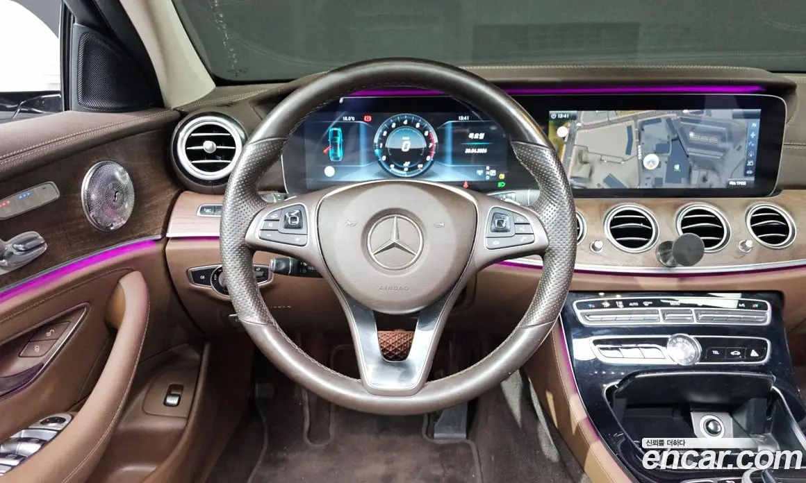 Mercedes-Benz E-Class 2016 2.0 автомат (гидро), фото 14 Mercedes-Benz E-Class 2016 2.0 автомат (гидро), фото 14