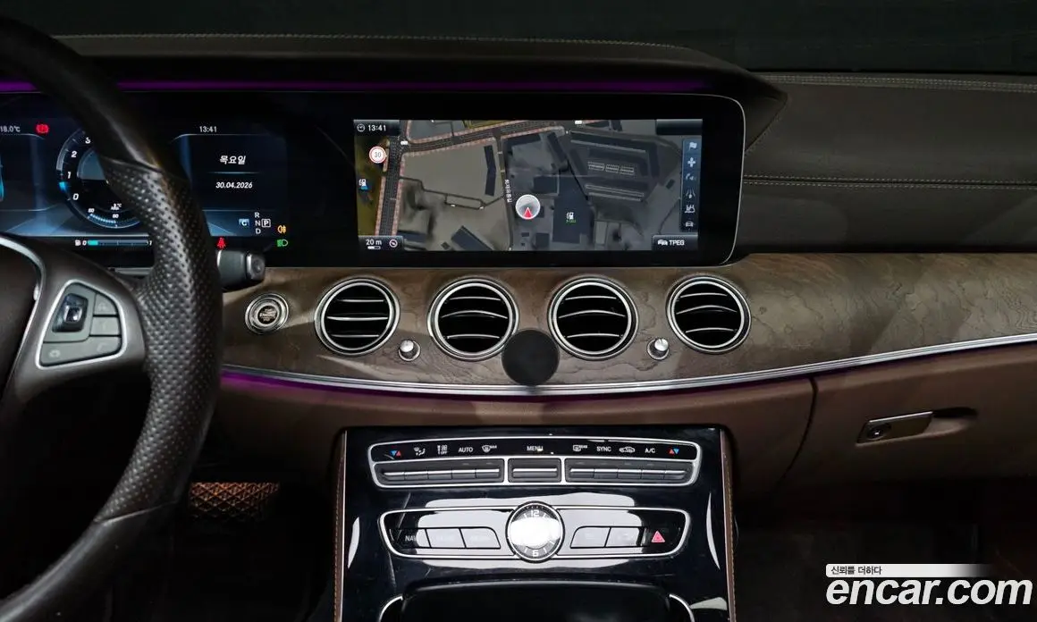 Mercedes-Benz E-Class 2016 2.0 автомат (гидро), фото 15 Mercedes-Benz E-Class 2016 2.0 автомат (гидро), фото 15