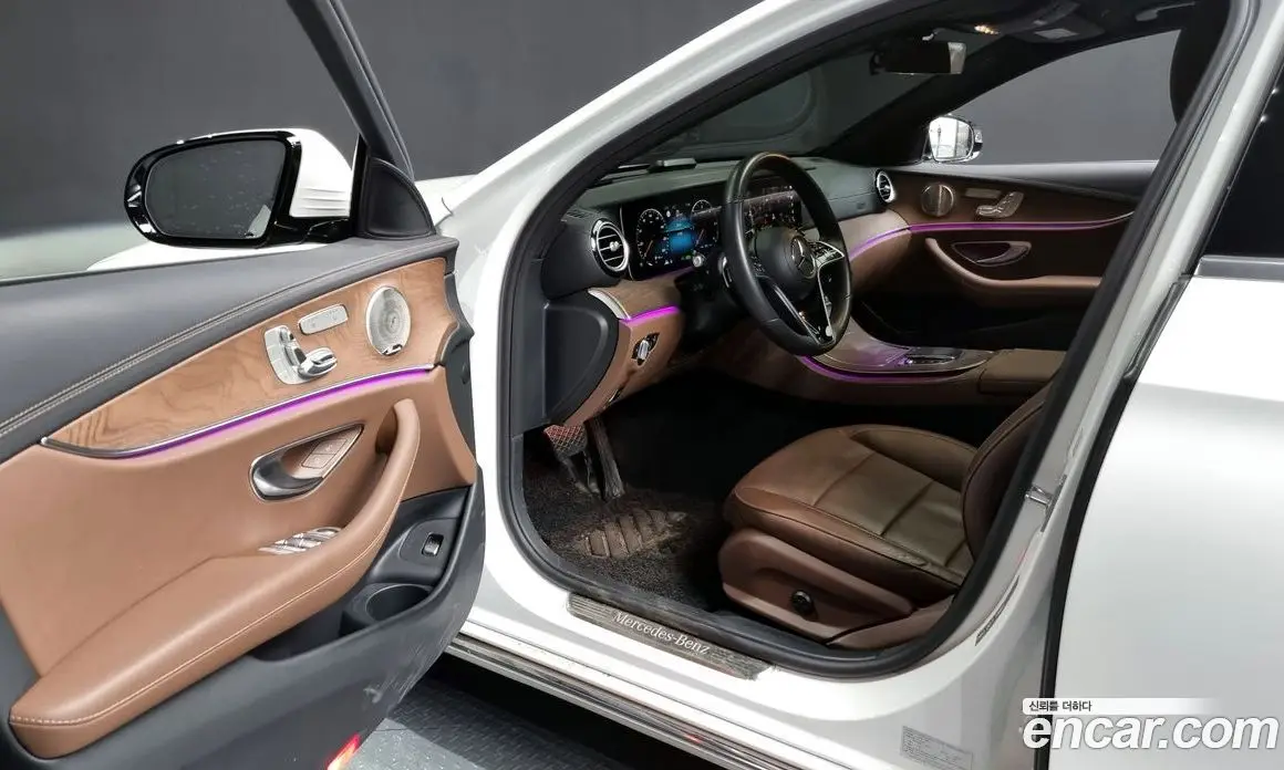Mercedes-Benz E-Class 2023 1.9 автомат (гидро), фото 10