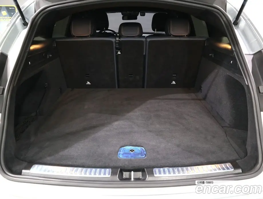 Mercedes-Benz EQC 2020 0.2 автомат (гидро), фото 9 Mercedes-Benz EQC 2020 0.2 автомат (гидро), фото 9
