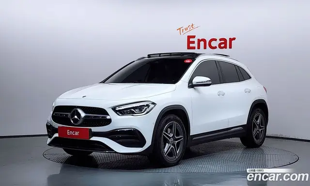 Mercedes-Benz GLA-Class 2021 2.0 автомат (гидро), миниатюра 1 Mercedes-Benz GLA-Class 2021 2.0 автомат (гидро), миниатюра 1