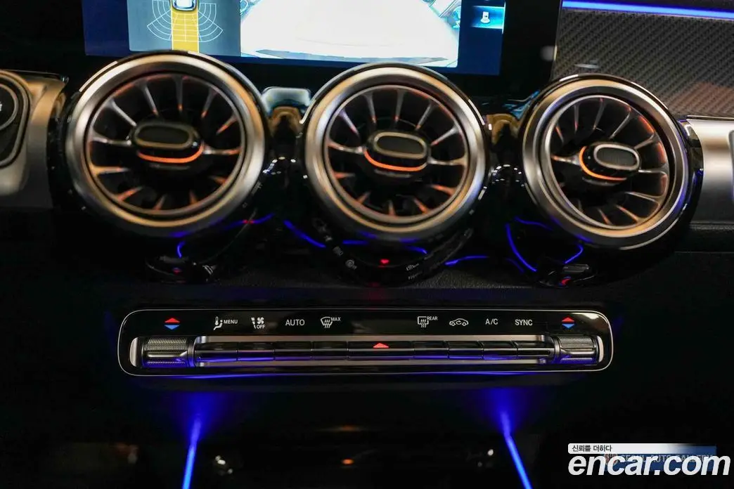Mercedes-Benz GLB-Class 2022 2.0 автомат (гидро), фото 13