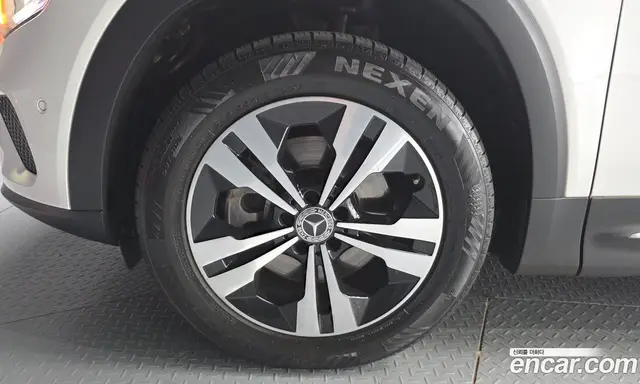 Mercedes-Benz GLB-Class 2022 1.9 автомат (гидро), миниатюра 4 Mercedes-Benz GLB-Class 2022 1.9 автомат (гидро), миниатюра 4