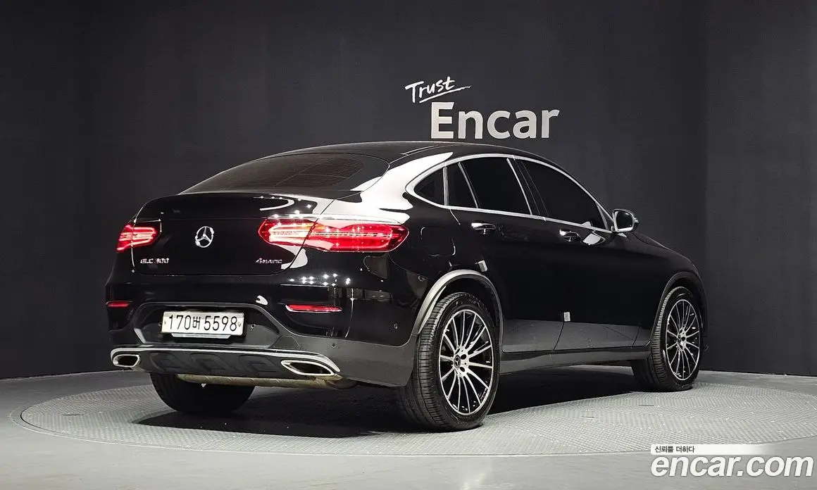 Mercedes-Benz GLC-Class 2019 2.0 автомат (гидро), фото 2 Mercedes-Benz GLC-Class 2019 2.0 автомат (гидро), фото 2