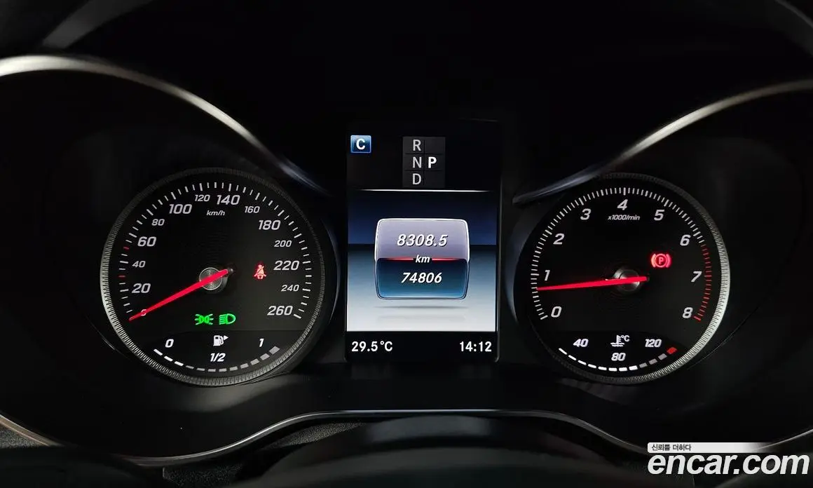 Mercedes-Benz GLC-Class 2019 2.0 автомат (гидро), фото 11 Mercedes-Benz GLC-Class 2019 2.0 автомат (гидро), фото 11