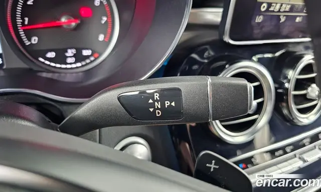 Mercedes-Benz GLC-Class 2019 2.0 автомат (гидро), миниатюра 12