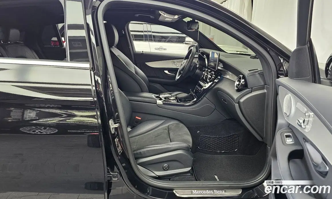 Mercedes-Benz GLC-Class 2019 2.0 автомат (гидро), фото 17 Mercedes-Benz GLC-Class 2019 2.0 автомат (гидро), фото 17