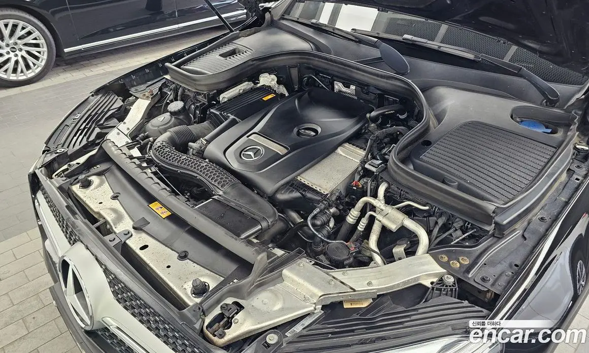 Mercedes-Benz GLC-Class 2019 2.0 автомат (гидро), фото 6 Mercedes-Benz GLC-Class 2019 2.0 автомат (гидро), фото 6