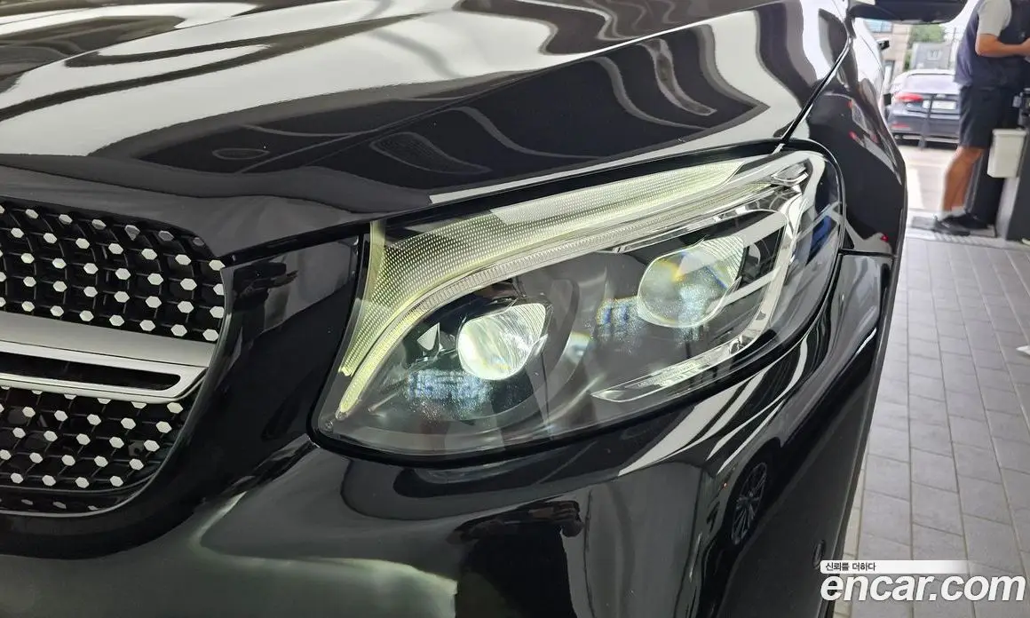 Mercedes-Benz GLC-Class 2019 2.0 автомат (гидро), фото 8 Mercedes-Benz GLC-Class 2019 2.0 автомат (гидро), фото 8