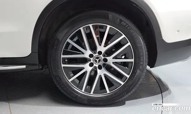 Mercedes-Benz GLC-Class 2021 1.9 автомат (гидро), миниатюра 7 Mercedes-Benz GLC-Class 2021 1.9 автомат (гидро), миниатюра 7