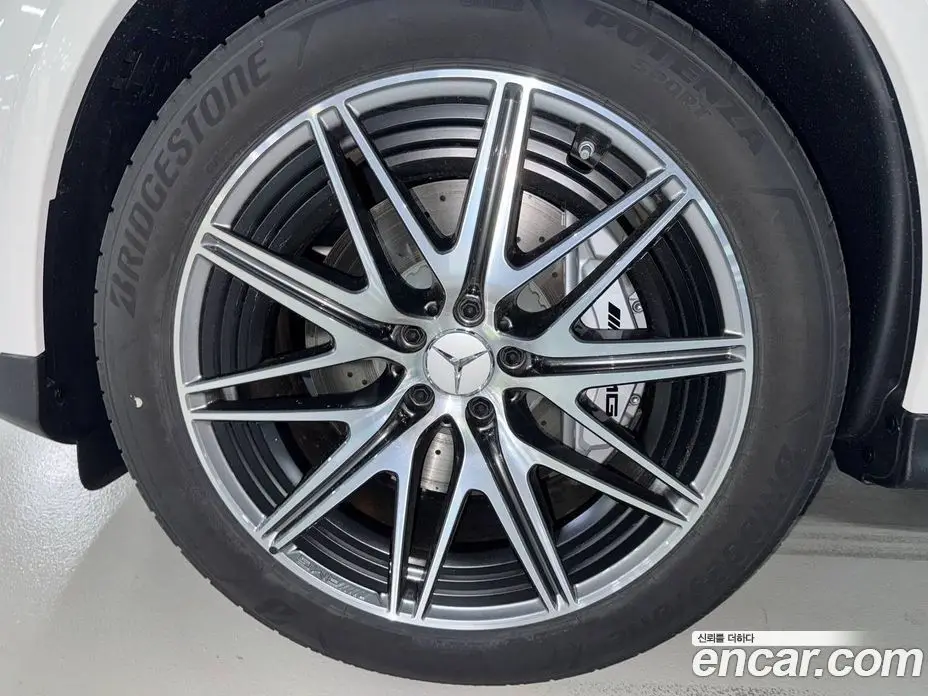 Mercedes-Benz GLC-Class 2025 2.0 автомат (гидро), фото 5