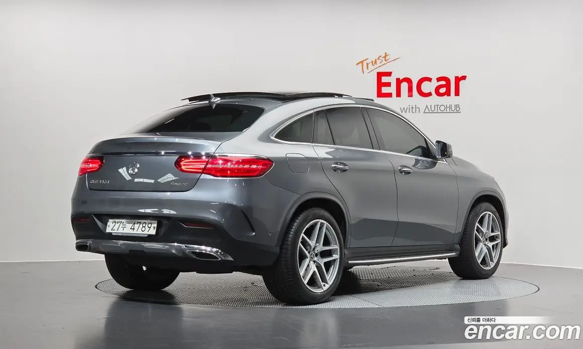 Mercedes-Benz GLE-Class 2018 3.0 автомат (гидро), фото 2 Mercedes-Benz GLE-Class 2018 3.0 автомат (гидро), фото 2