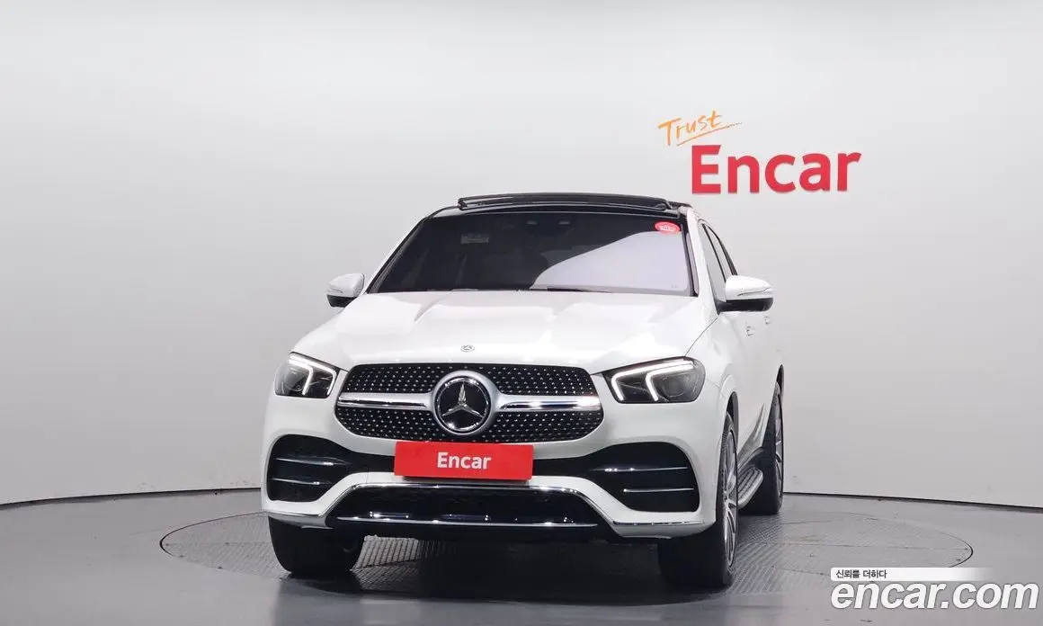 Mercedes-Benz GLE-Class 2023 2.9 автомат (гидро), фото 3