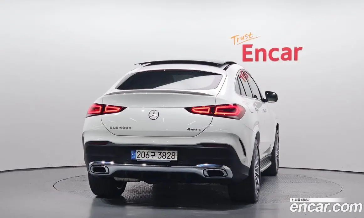 Mercedes-Benz GLE-Class 2023 2.9 автомат (гидро), фото 4