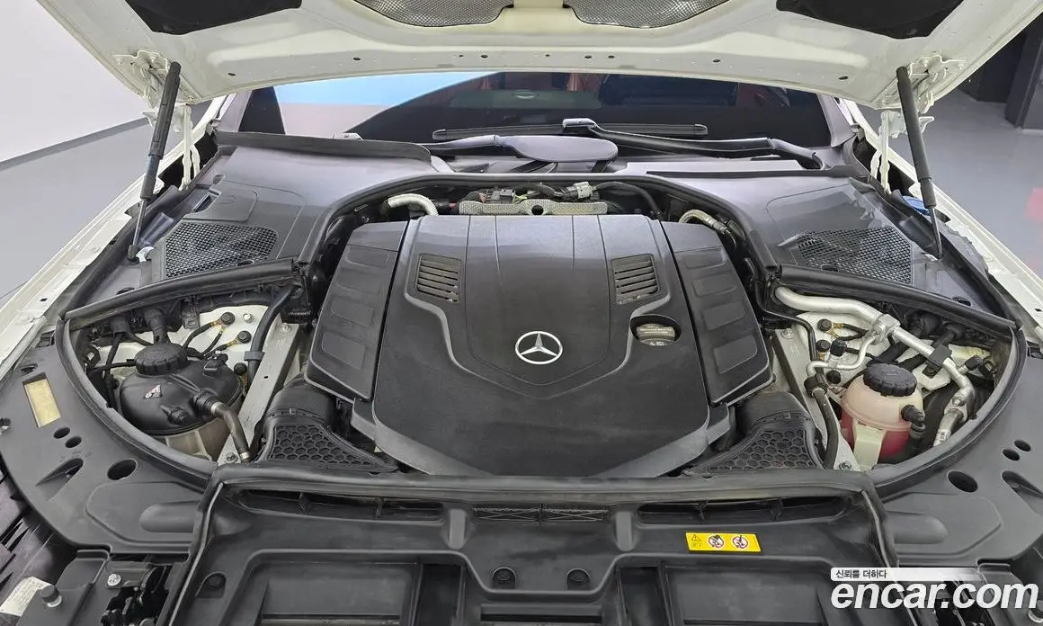 Mercedes-Benz S-Class 2021 4.0 автомат (гидро), фото 6
