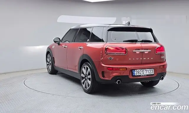 Mini Clubman 2023 2.0 автомат (гидро), миниатюра 2 Mini Clubman 2023 2.0 автомат (гидро), миниатюра 2
