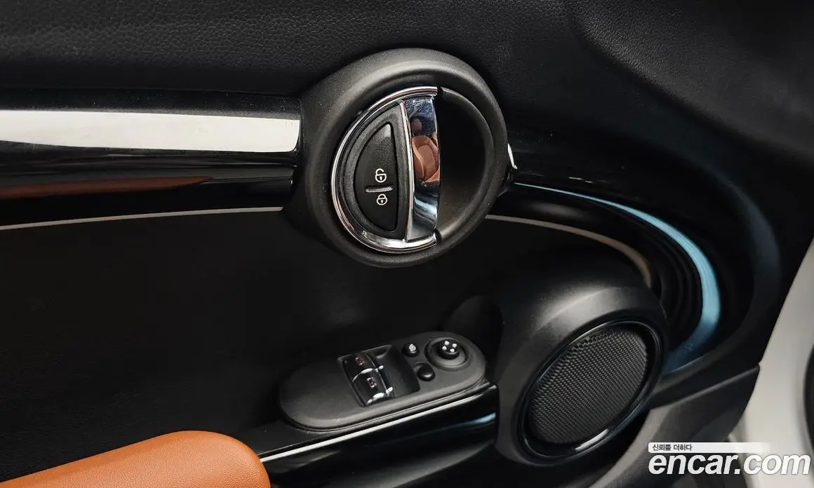 Mini Cooper 2023 2.0 автомат (гидро), фото 23 Mini Cooper 2023 2.0 автомат (гидро), фото 23