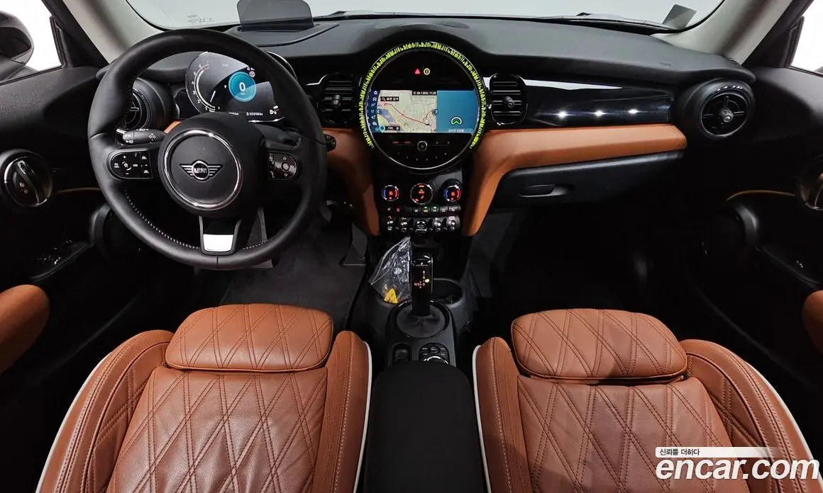 Mini Cooper 2023 2.0 автомат (гидро), фото 9 Mini Cooper 2023 2.0 автомат (гидро), фото 9
