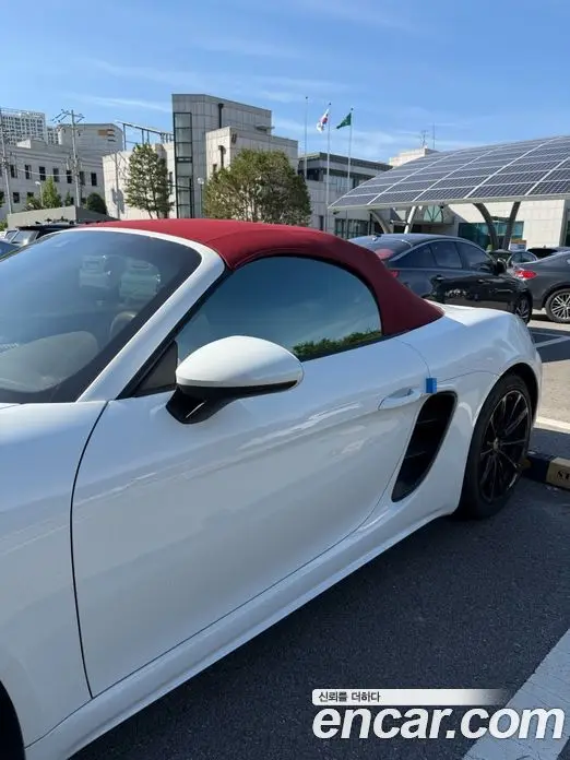Porsche 718 2017 2.0 автомат (гидро), миниатюра 3 Porsche 718 2017 2.0 автомат (гидро), миниатюра 3