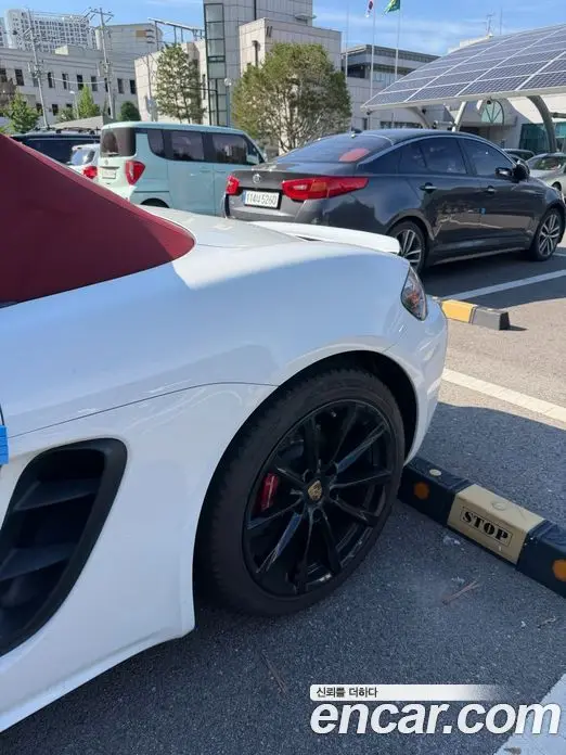 Porsche 718 2017 2.0 автомат (гидро), фото 4 Porsche 718 2017 2.0 автомат (гидро), фото 4