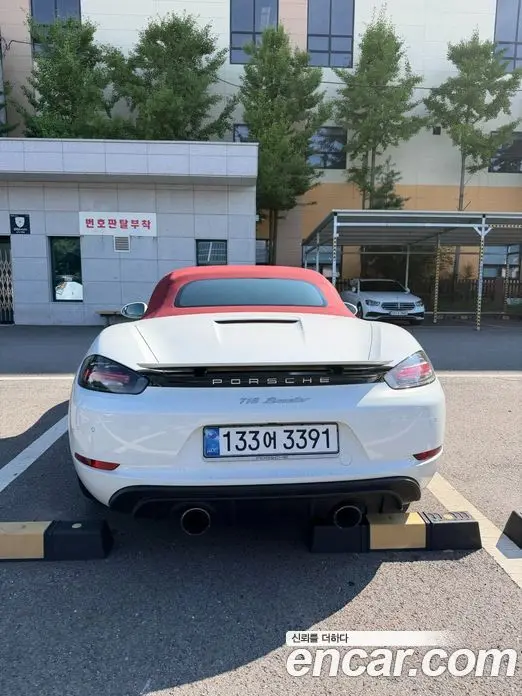 Porsche 718 2017 2.0 автомат (гидро), миниатюра 5 Porsche 718 2017 2.0 автомат (гидро), миниатюра 5