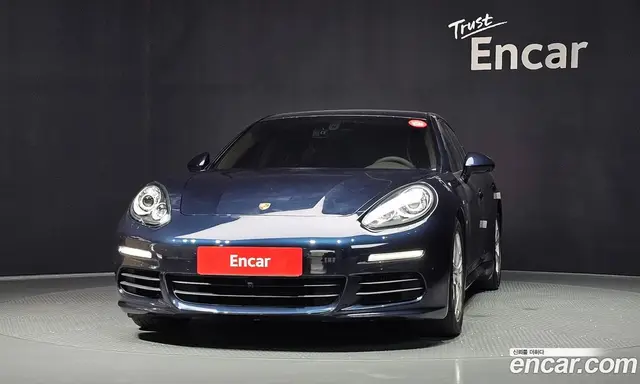 Porsche Panamera 2015 3.0 автомат (гидро), миниатюра 3 Porsche Panamera 2015 3.0 автомат (гидро), миниатюра 3