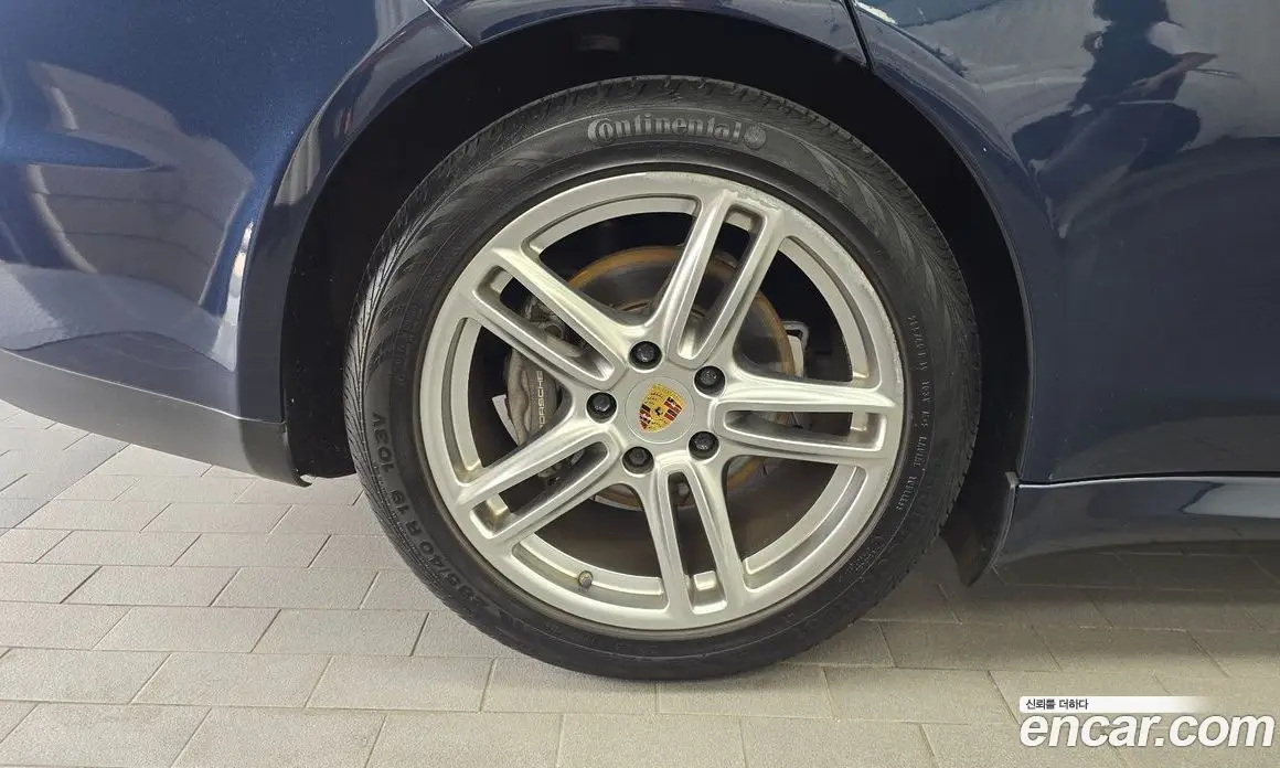 Porsche Panamera 2015 3.0 автомат (гидро), фото 5 Porsche Panamera 2015 3.0 автомат (гидро), фото 5