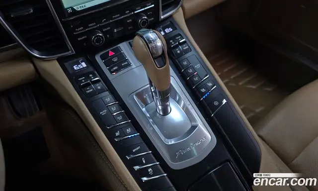 Porsche Panamera 2015 3.0 автомат (гидро), миниатюра 9 Porsche Panamera 2015 3.0 автомат (гидро), миниатюра 9