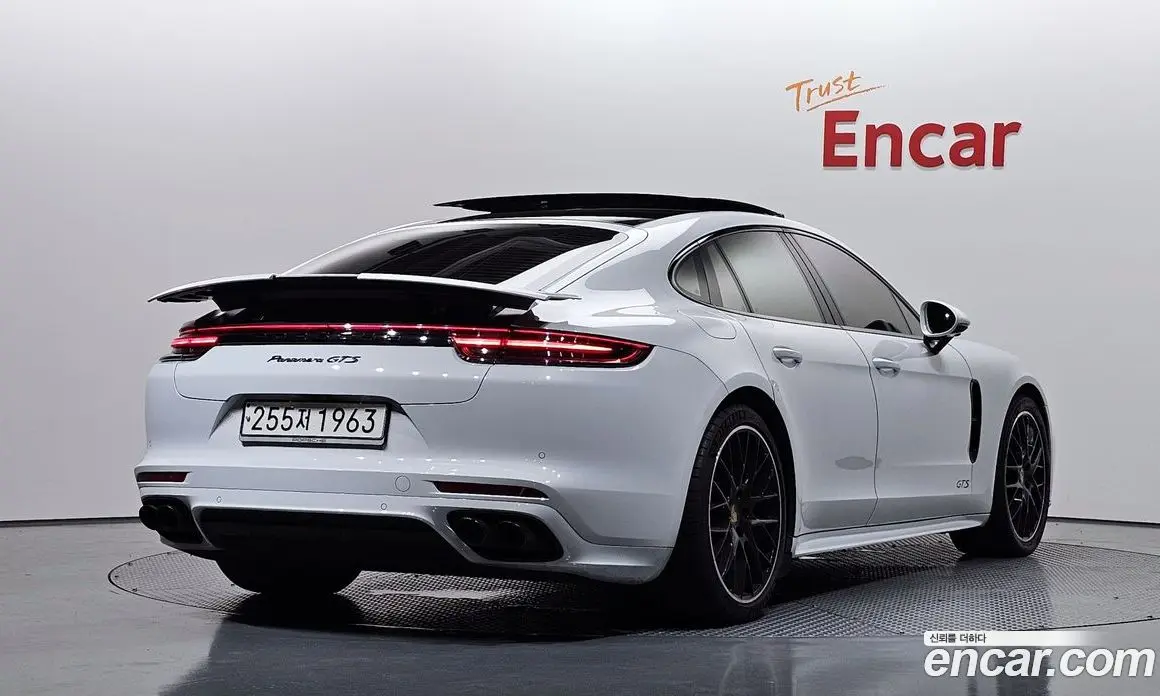Porsche Panamera 2020 4.0 автомат (гидро), фото 2 Porsche Panamera 2020 4.0 автомат (гидро), фото 2