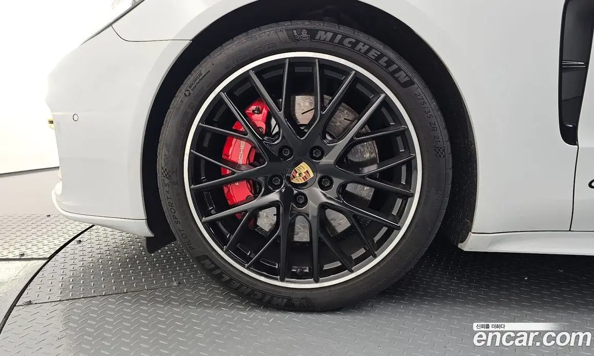 Porsche Panamera 2020 4.0 автомат (гидро), фото 5 Porsche Panamera 2020 4.0 автомат (гидро), фото 5