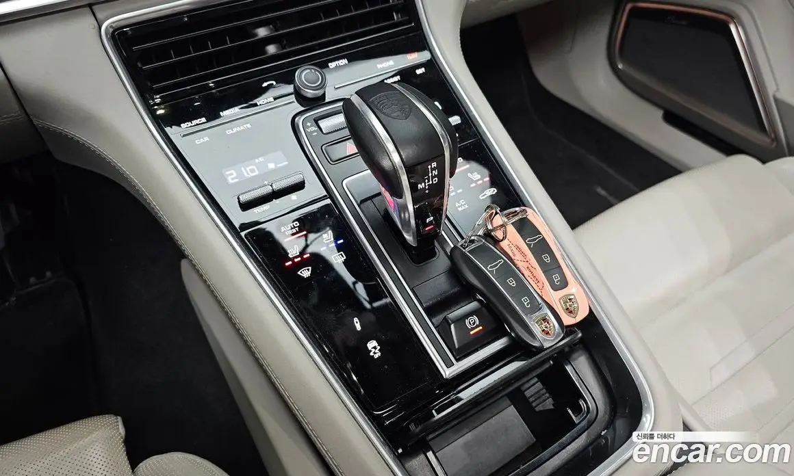 Porsche Panamera 2020 4.0 автомат (гидро), фото 9 Porsche Panamera 2020 4.0 автомат (гидро), фото 9
