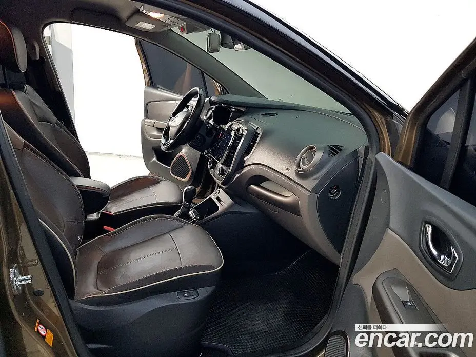 Renault (Samsung) QM3 2016 1.5 автомат (гидро), фото 16 Renault (Samsung) QM3 2016 1.5 автомат (гидро), фото 16