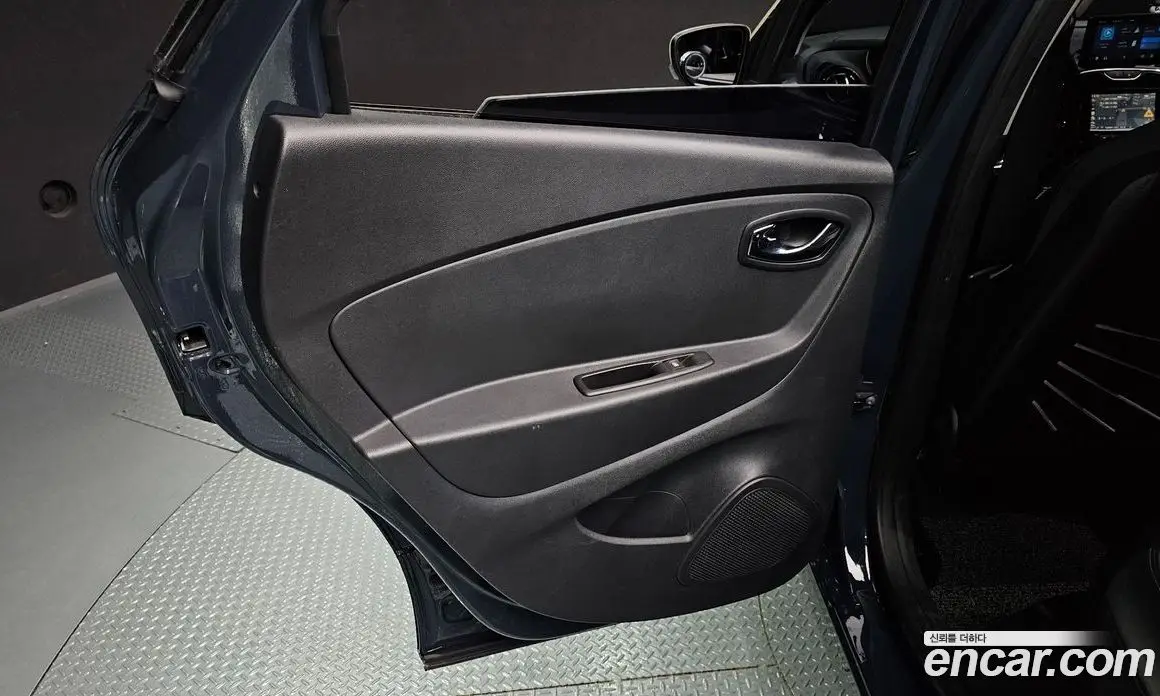 Renault (Samsung) QM3 2017 1.5 автомат (гидро), фото 15 Renault (Samsung) QM3 2017 1.5 автомат (гидро), фото 15