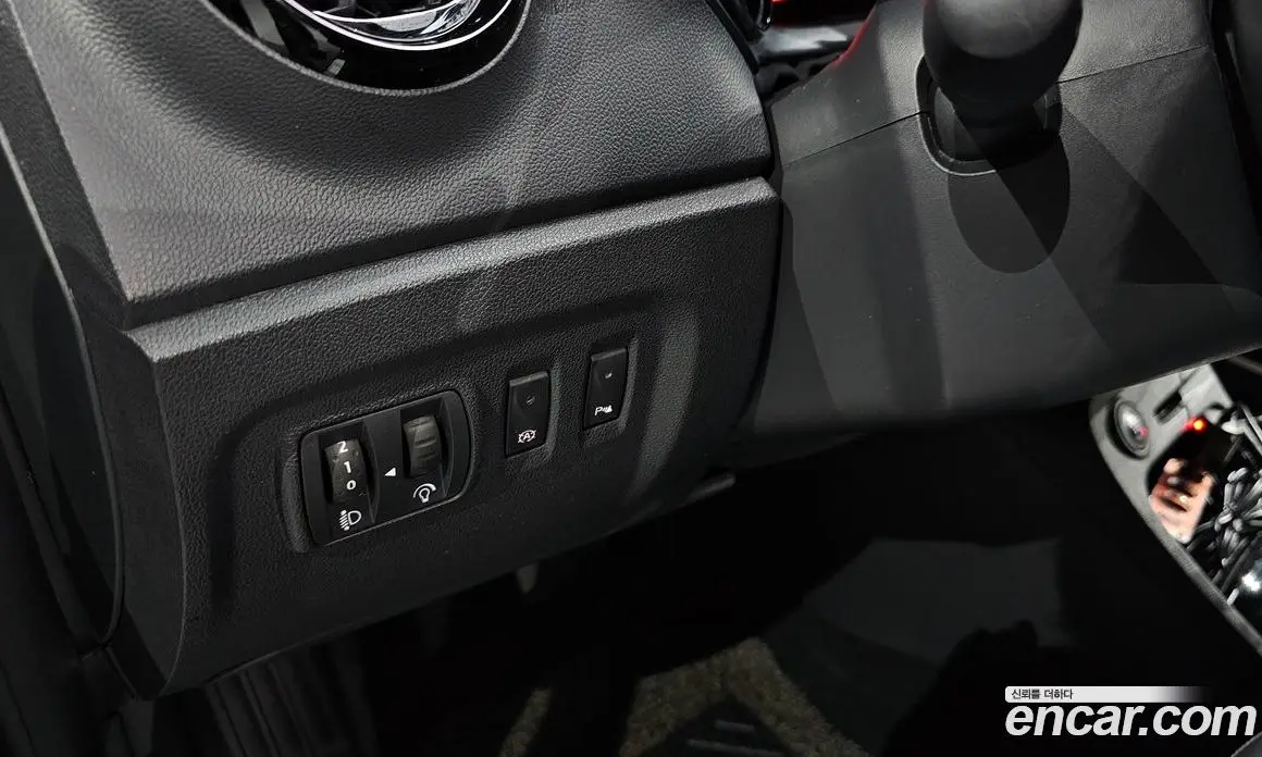 Renault (Samsung) QM3 2017 1.5 автомат (гидро), фото 32 Renault (Samsung) QM3 2017 1.5 автомат (гидро), фото 32