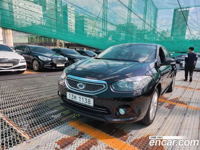 Renault (Samsung) SM3 2013 1.6 автомат (гидро), миниатюра 1 Renault (Samsung) SM3 2013 1.6 автомат (гидро), миниатюра 1