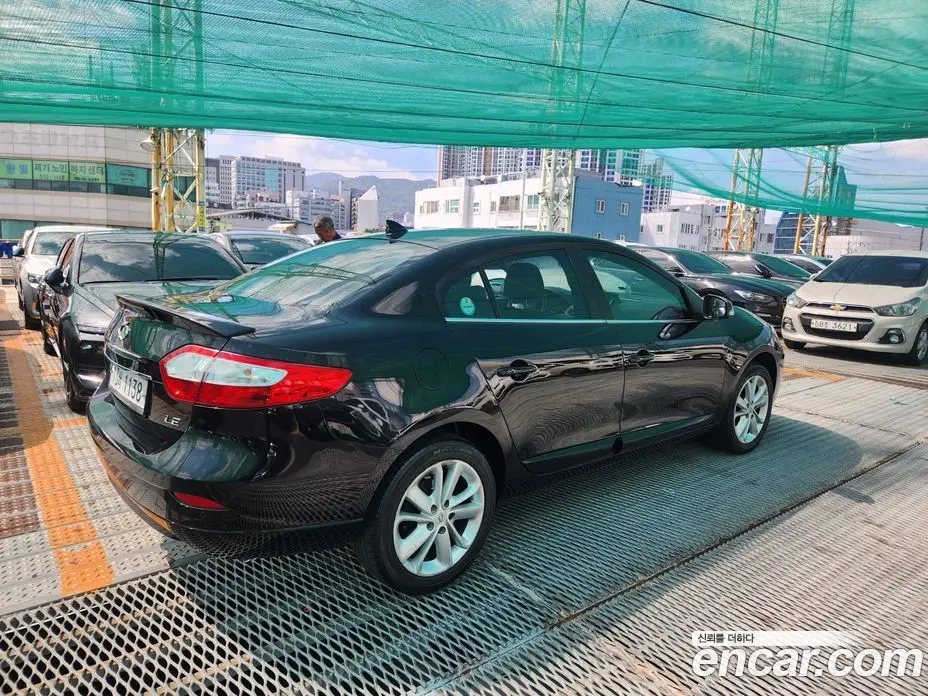 Renault (Samsung) SM3 2013 1.6 автомат (гидро), фото 20 Renault (Samsung) SM3 2013 1.6 автомат (гидро), фото 20
