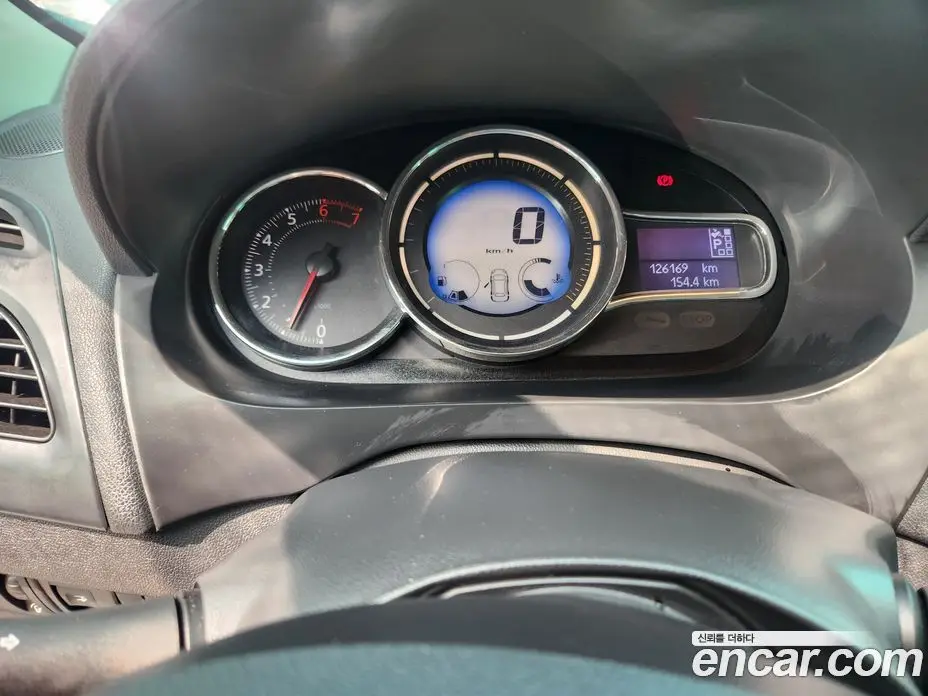 Renault (Samsung) SM3 2013 1.6 автомат (гидро), фото 6 Renault (Samsung) SM3 2013 1.6 автомат (гидро), фото 6
