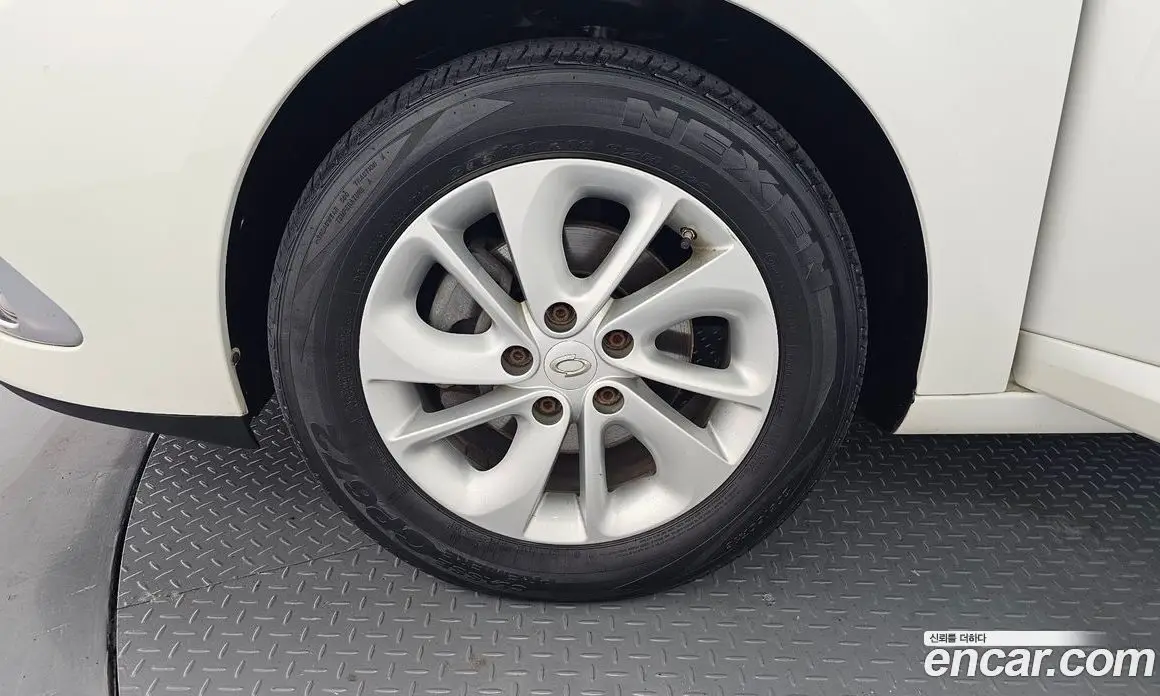 Renault (Samsung) SM3 2015 1.6 автомат (гидро), фото 5 Renault (Samsung) SM3 2015 1.6 автомат (гидро), фото 5