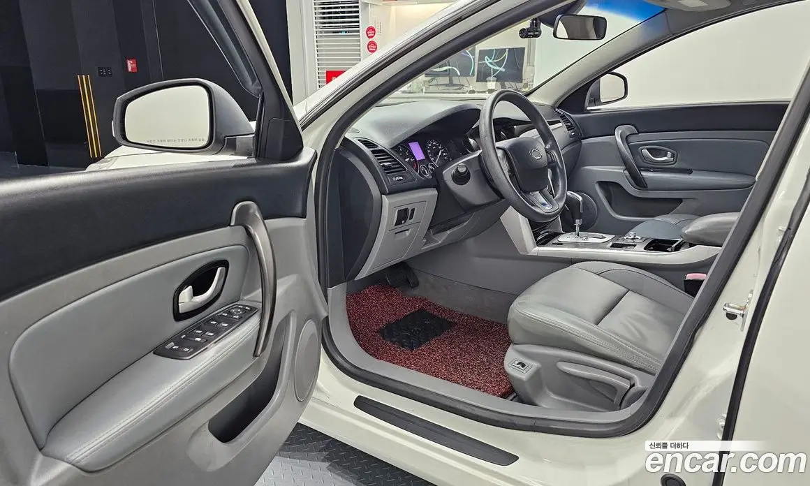 Renault (Samsung) SM5 2010 2.0 автомат (гидро), фото 11 Renault (Samsung) SM5 2010 2.0 автомат (гидро), фото 11