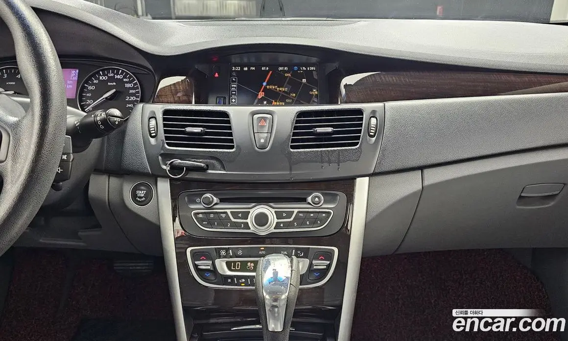 Renault (Samsung) SM5 2010 2.0 автомат (гидро), фото 15 Renault (Samsung) SM5 2010 2.0 автомат (гидро), фото 15