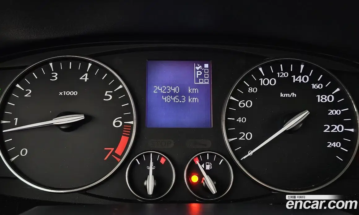 Renault (Samsung) SM5 2010 2.0 автомат (гидро), фото 8 Renault (Samsung) SM5 2010 2.0 автомат (гидро), фото 8